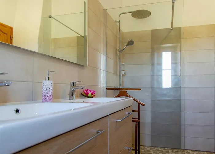 Le Clos De Bourginel